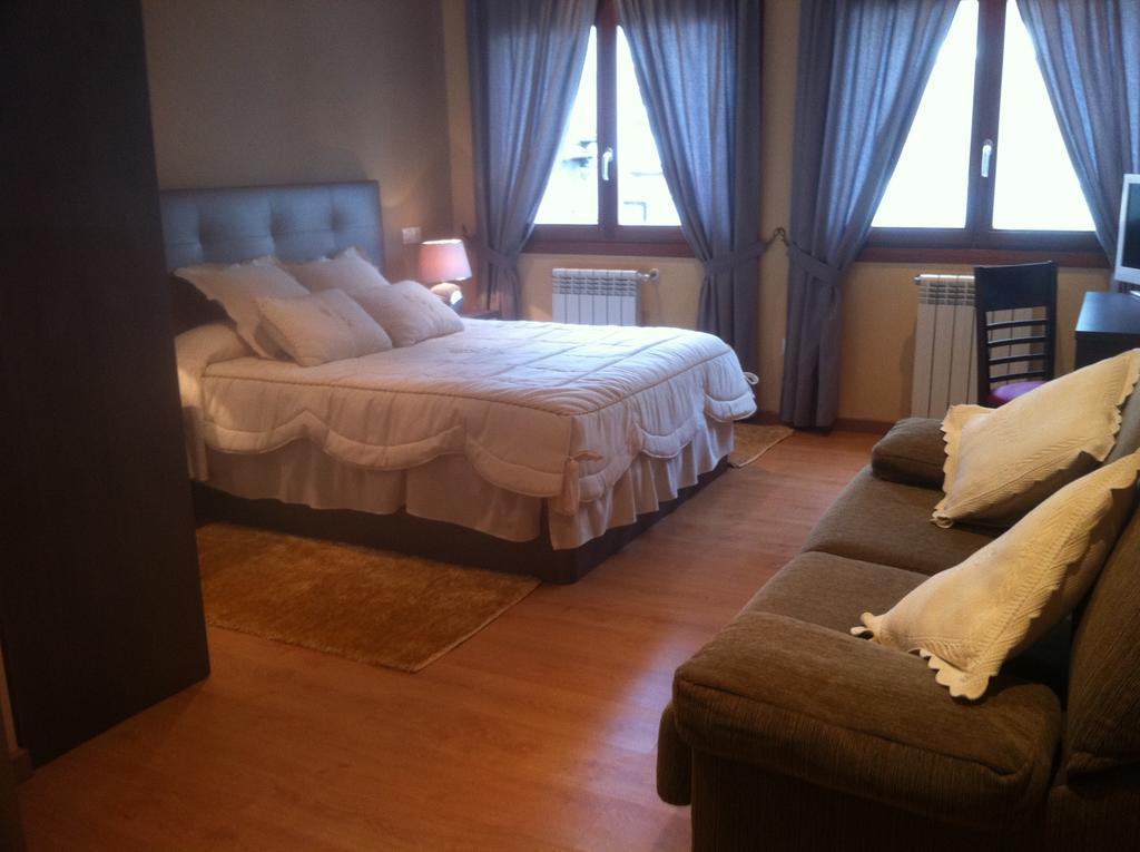 Hotel Airinos Aires San Giacomo di Compostella Camera foto